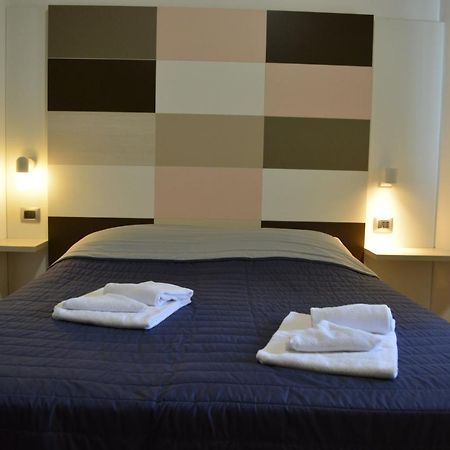 Master Hotel Castelvetro Piacentino Exterior photo