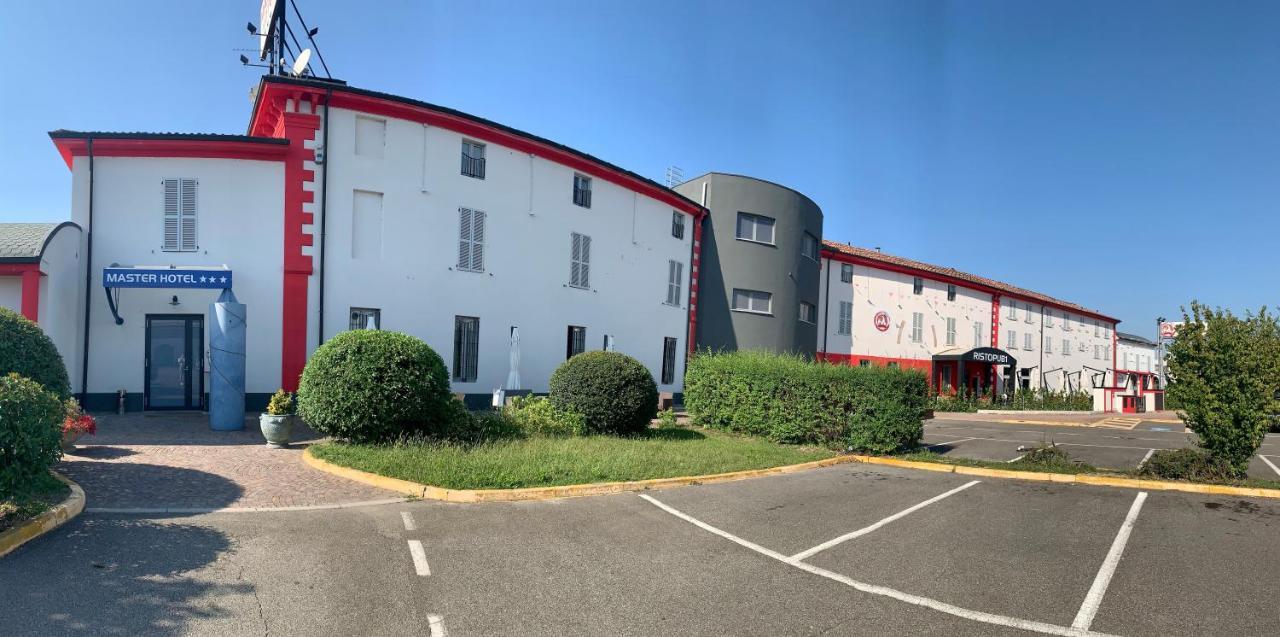 Master Hotel Castelvetro Piacentino Exterior photo