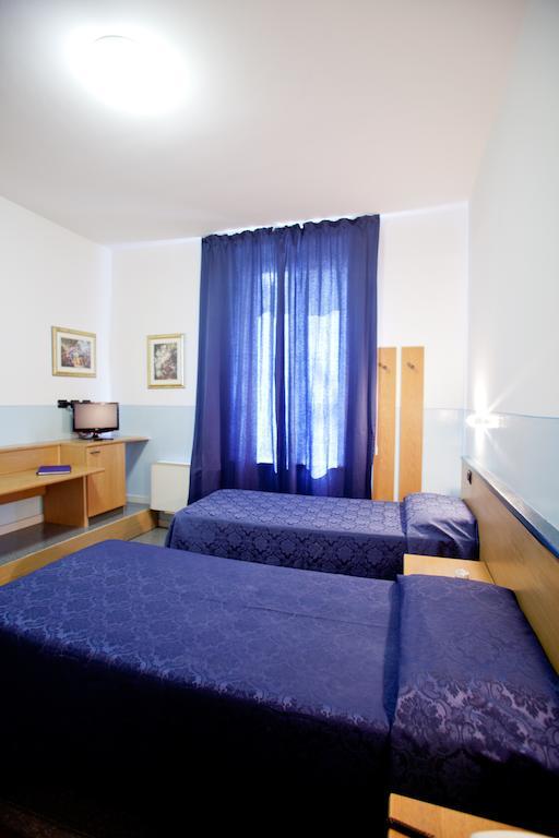 Master Hotel Castelvetro Piacentino Room photo